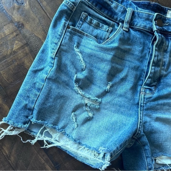 Treasure & Bond Foster Boyfriend high rise shorts - Picture 3 of 6